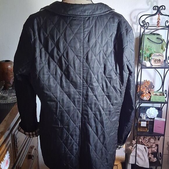 AUTHENTIC BURBERRY BLACK QUILTED LIGHT JACKET MEDIUM - Picture 7 of 11